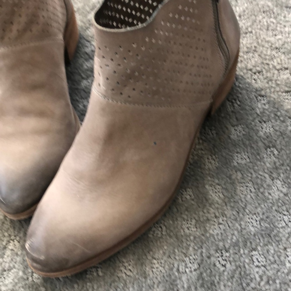 Cute Booties - image 4